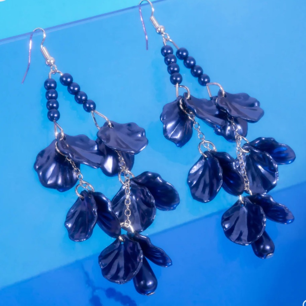 💙🐚💙 “COASTAL CENTURY” BLUE PEARL SHELL EARRINGS ~ PAPARAZZI❗️💙🐚💙